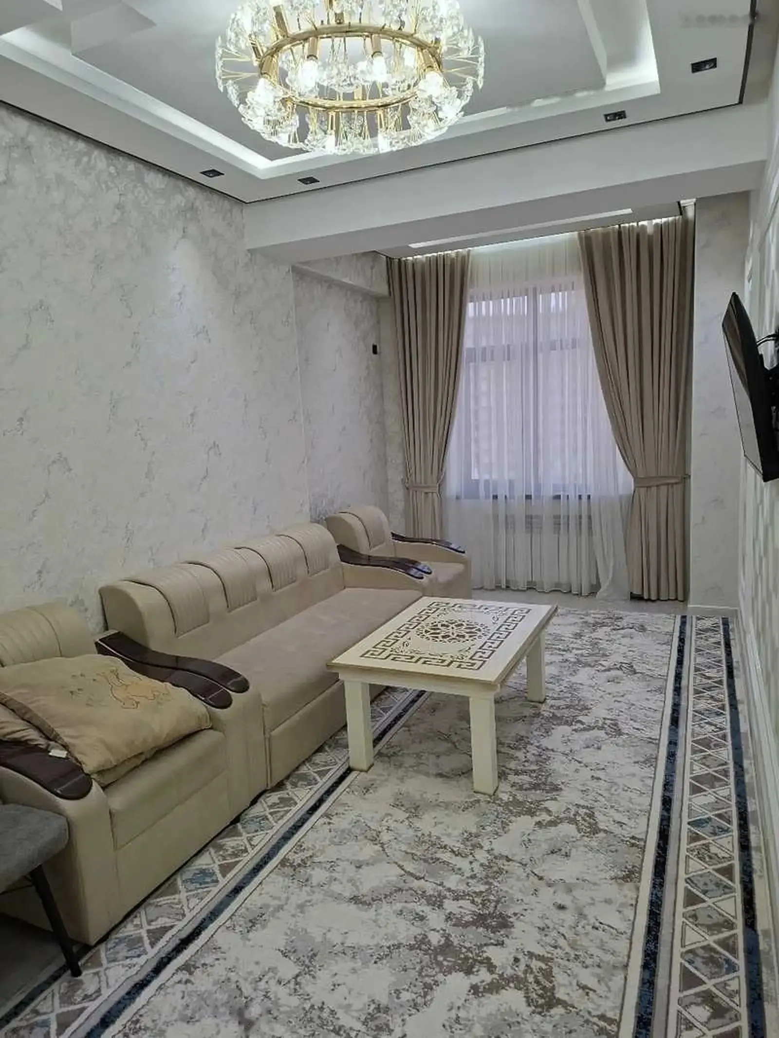 2-комн. квартира, 13 этаж, 70м², 91мкр