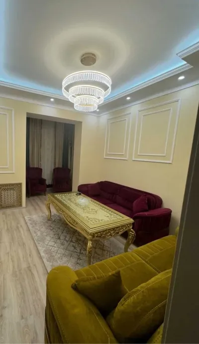2-комн. квартира, 13 этаж, 60м², Шохмансур