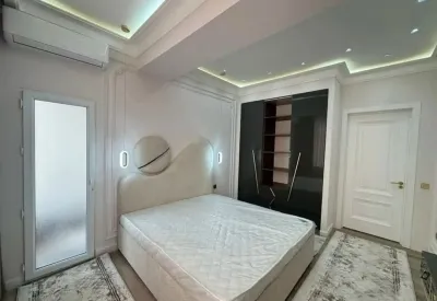 2-комн. квартира, 3 этаж, 70 м², Сомони Славянски
