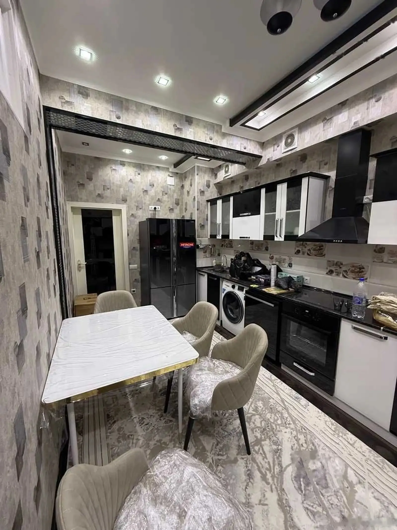 3-комн. квартира, 8 этаж, 115м², Садбарг, доми вайкики