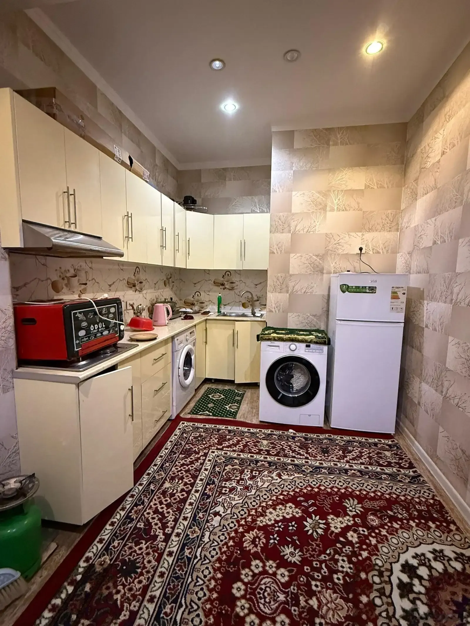 3-комн. квартира, 9 этаж, 87 м², Базар Мехргон