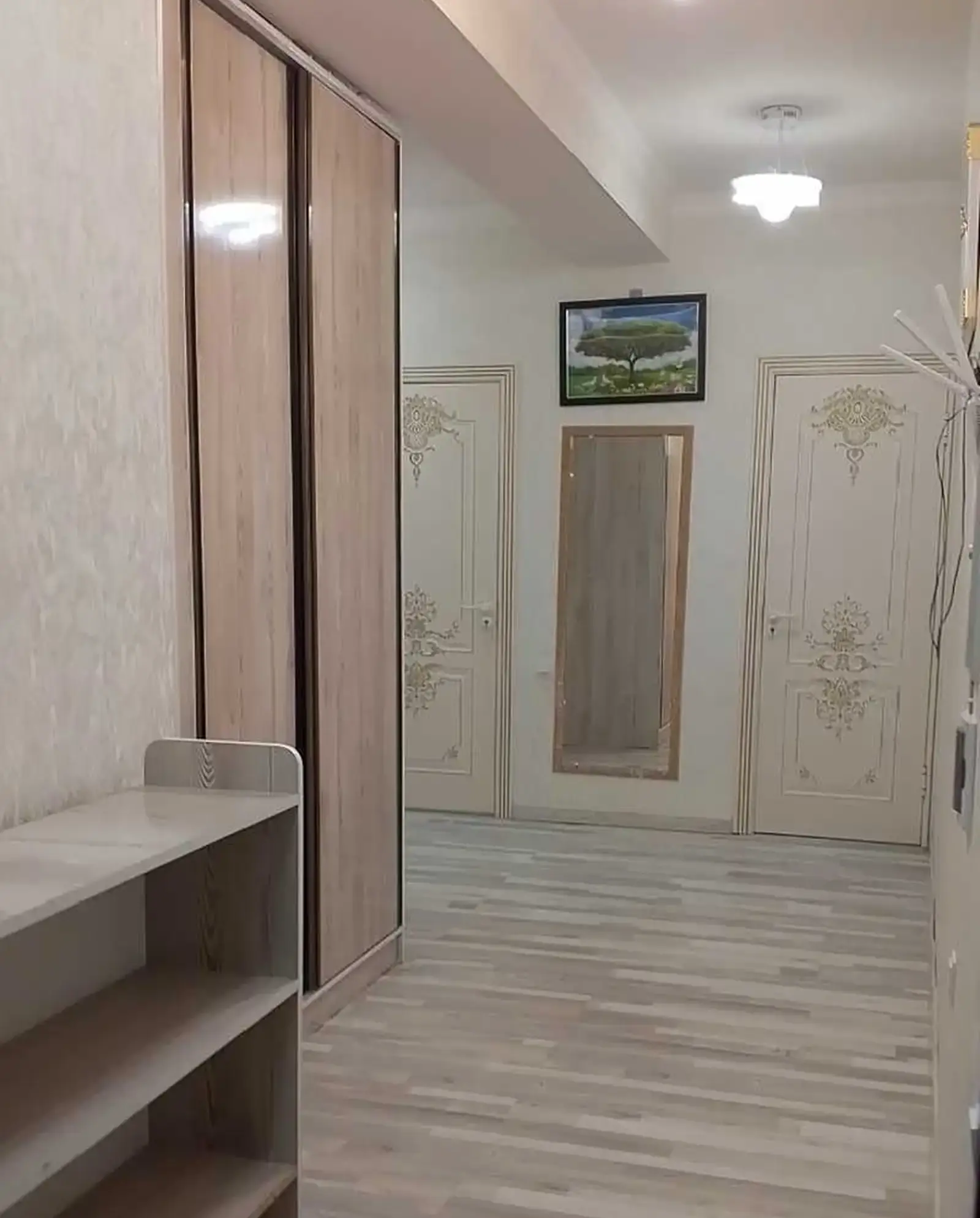 2-комн. квартира, 3 этаж, 60м², Хитойбозор