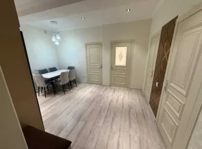 2-комн. квартира, 8 этаж, 60м², сомони бари гранд Отель