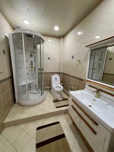 3-комн. квартира, 6 этаж, 130м², опера балет 4 уста