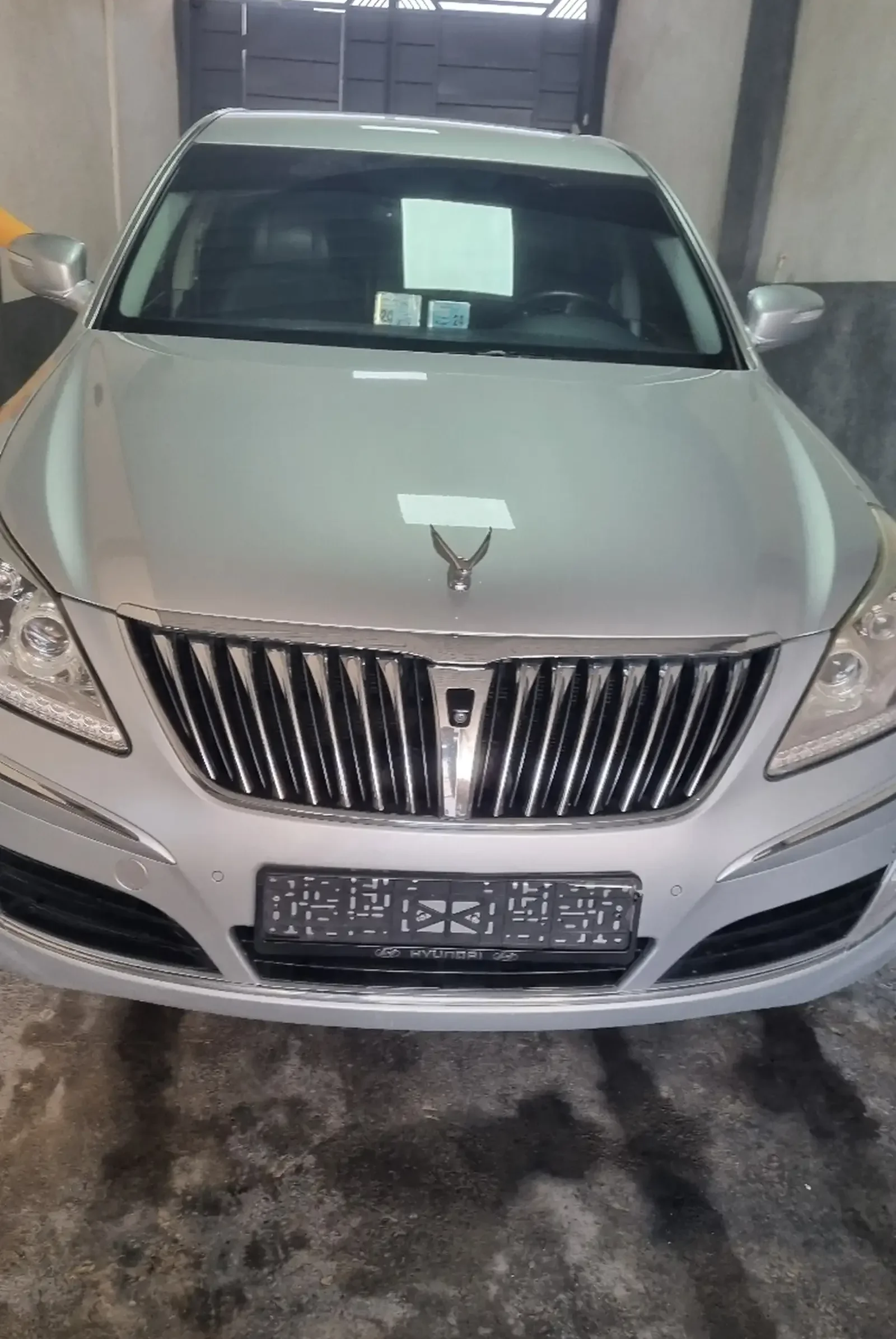 Hyundai Equus,
