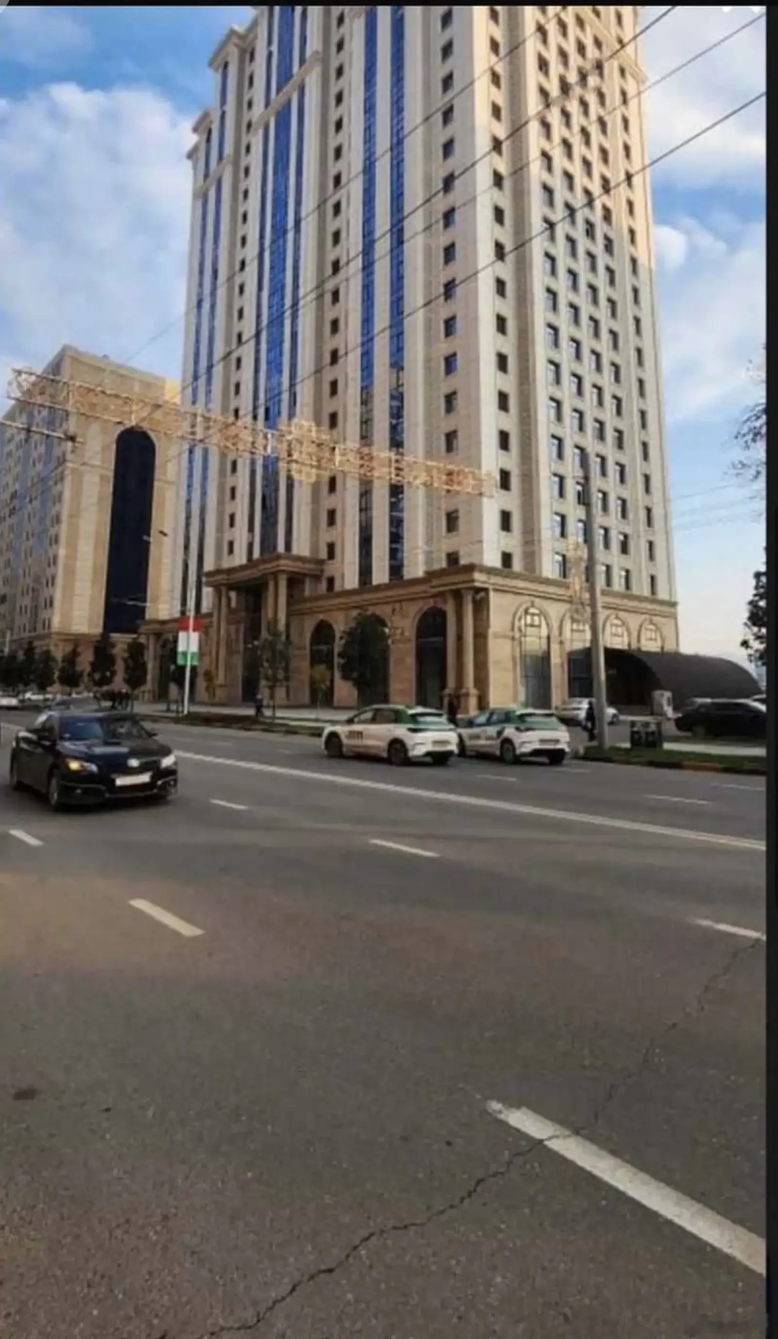 2-комн. квартира, 9 этаж, 96м², Хилтон, Шохмансур