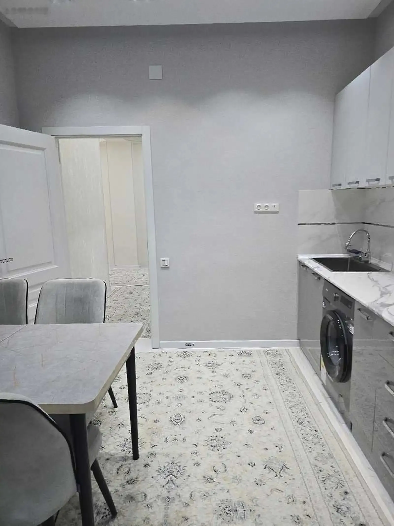 2-комн. квартира, 7 этаж, 77м², ресторан Райхон
