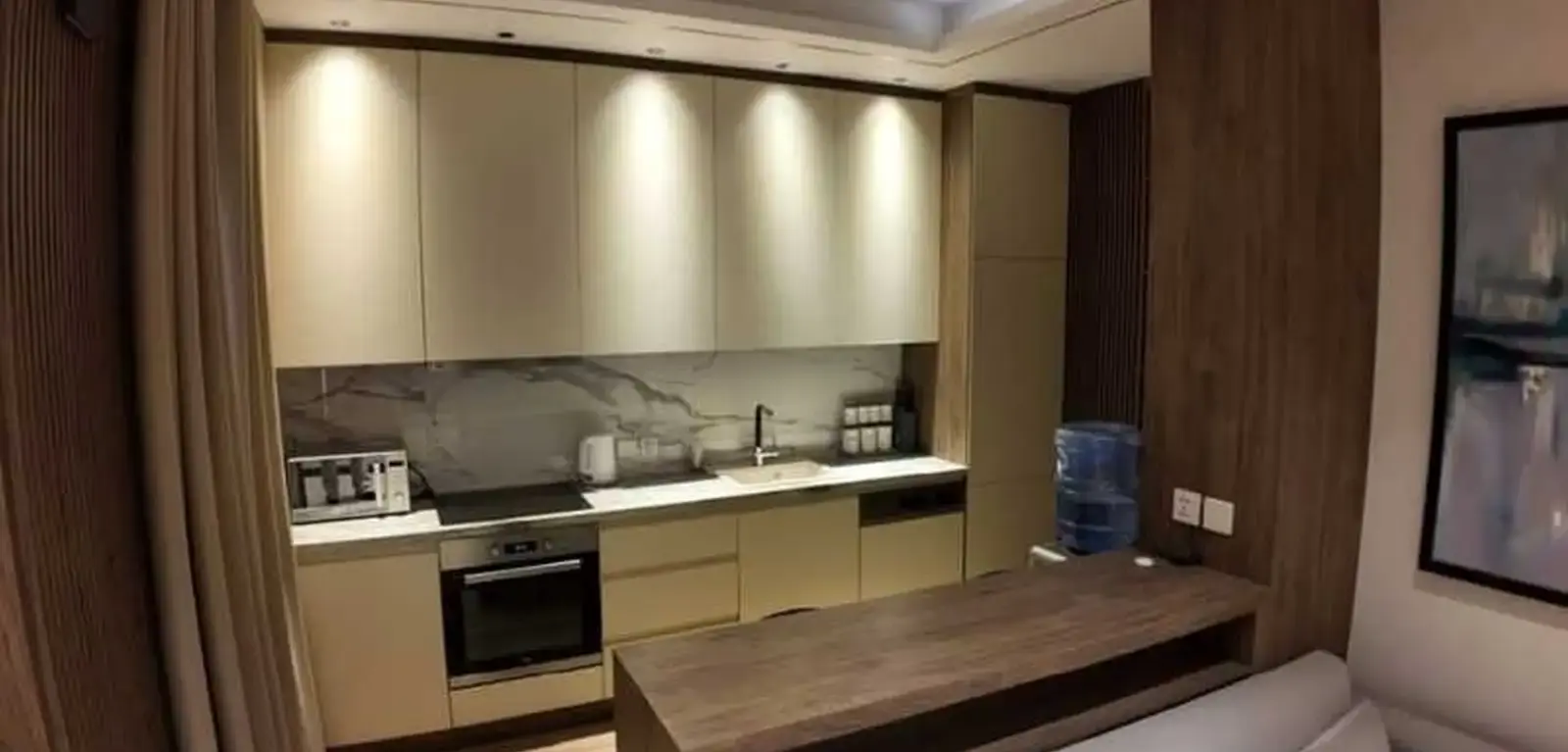 2-комн. квартира, 7 этаж, 72м², Дом печати