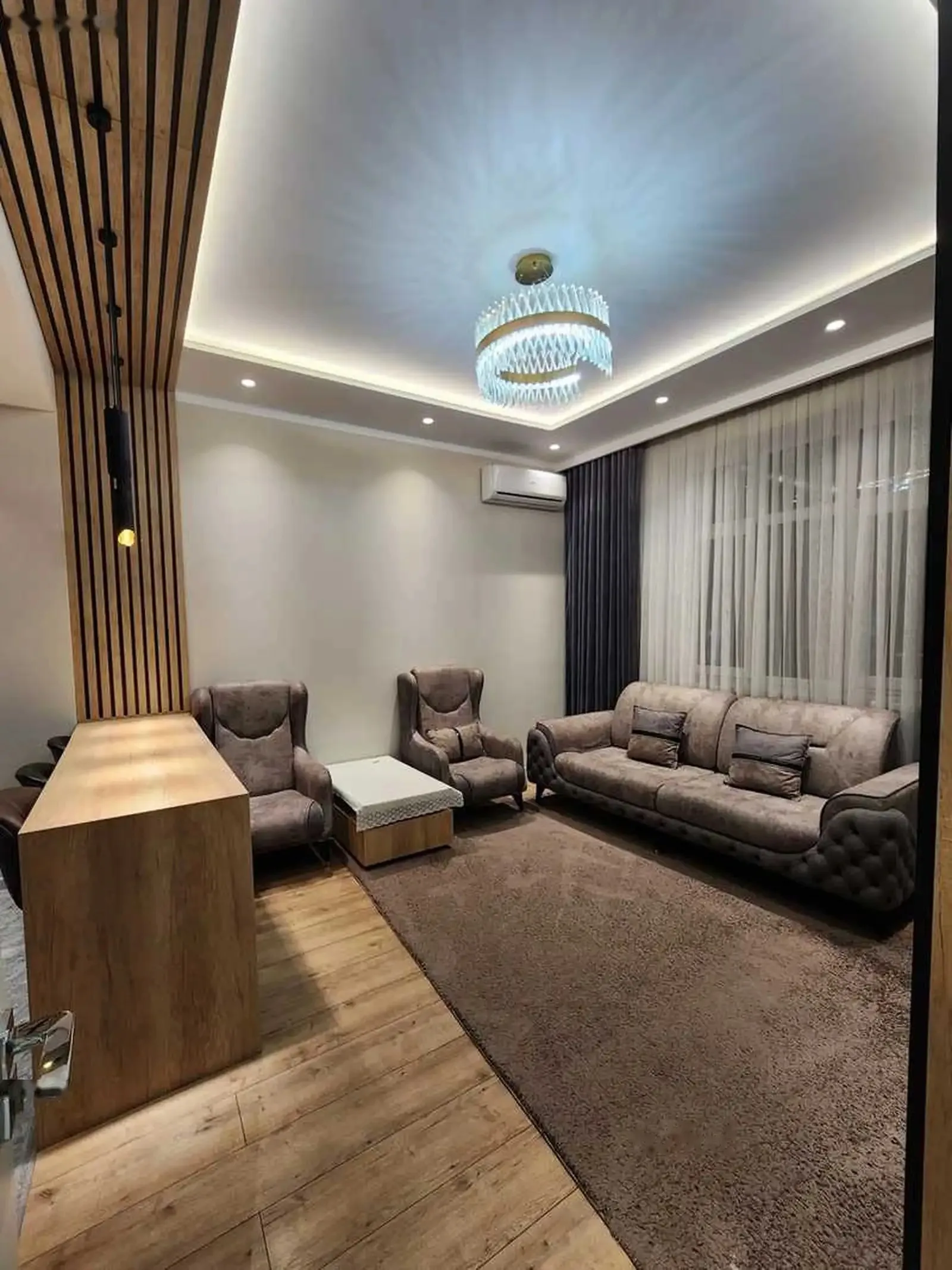 2-комн. квартира, 3 этаж, 80м², овир