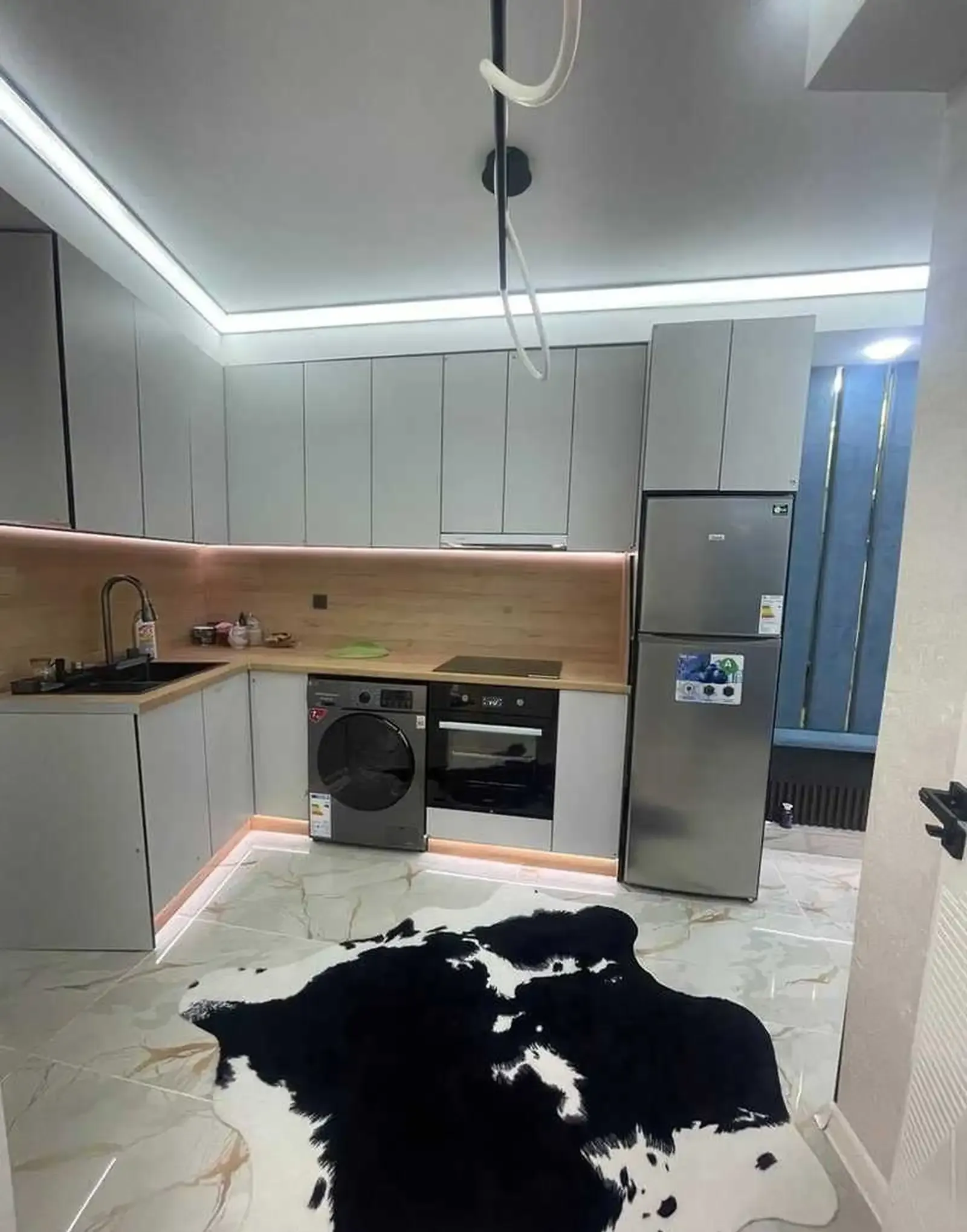 2-комн. квартира, 2 этаж, 50м², Профсоюз пеши генеральная прокуратура