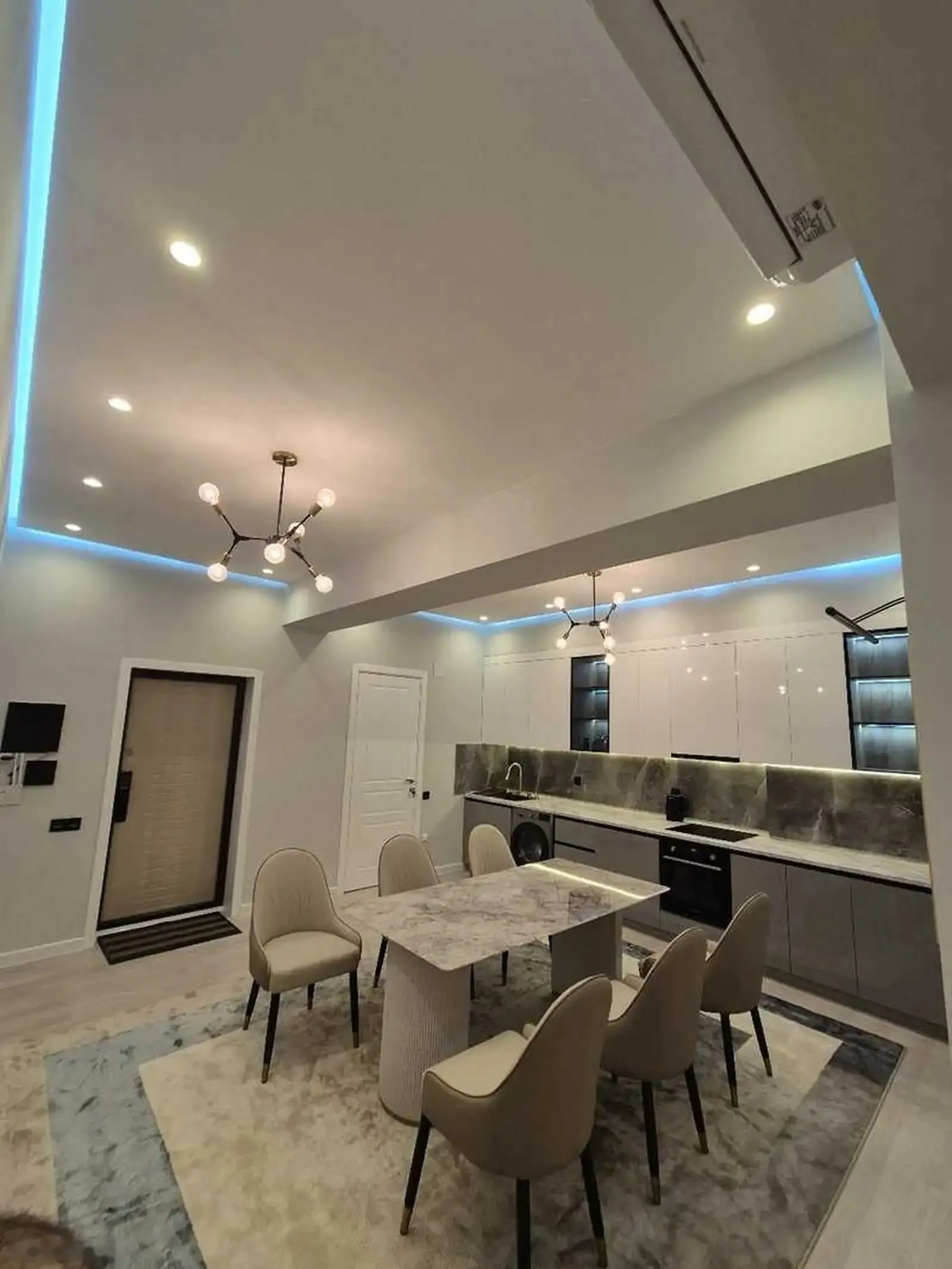 2-комн. квартира, 16 этаж, 98м², домои Bakht Z