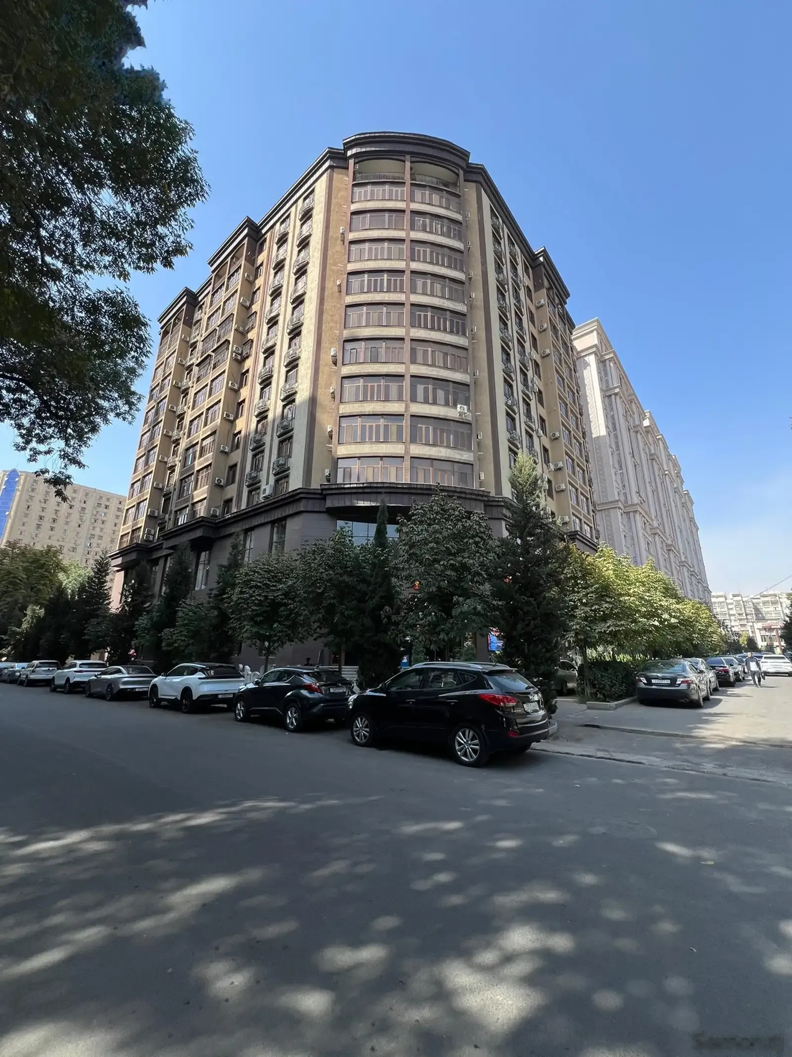 3-комн. квартира, 9 этаж, 176 м², Дом печать, Ил Патио