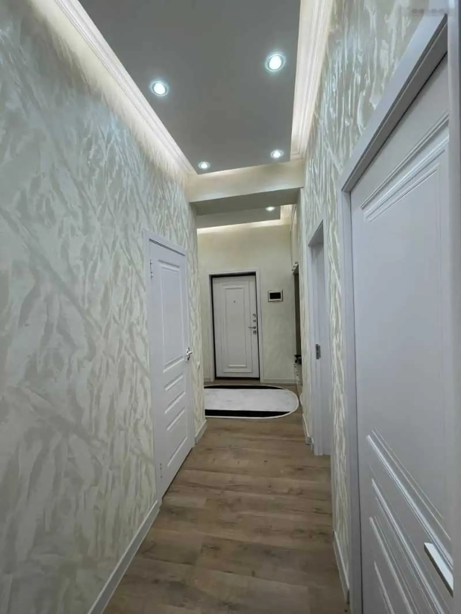 2-комн. квартира, 6 этаж, 64м², 112 мкр, Райҳона