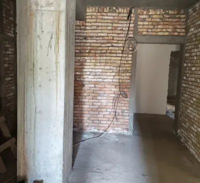 3-комн. квартира, 2 этаж, 103 м², Сино, 82 мкр