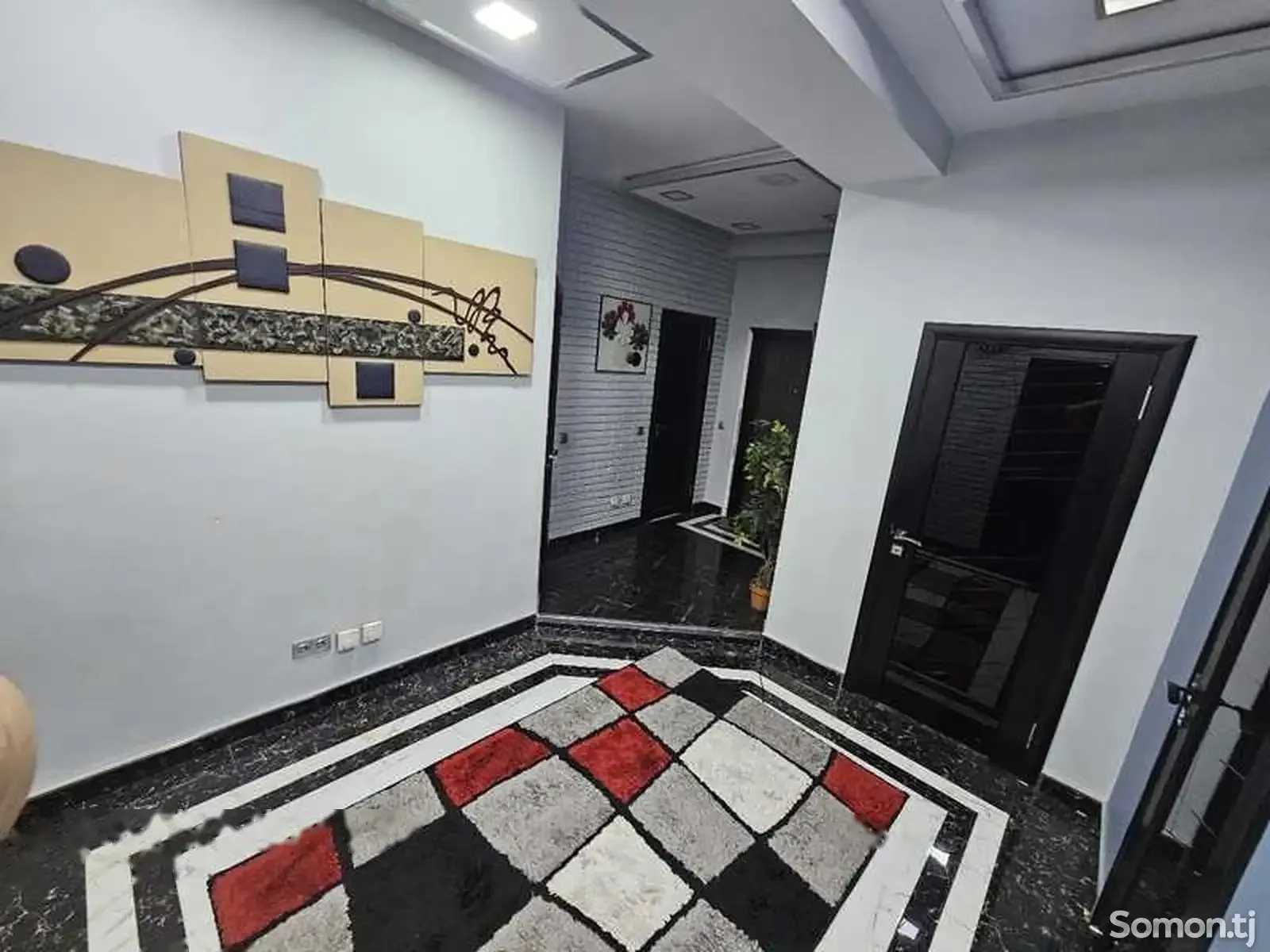 3-комн. квартира, 3 этаж, 105м², 112мкр