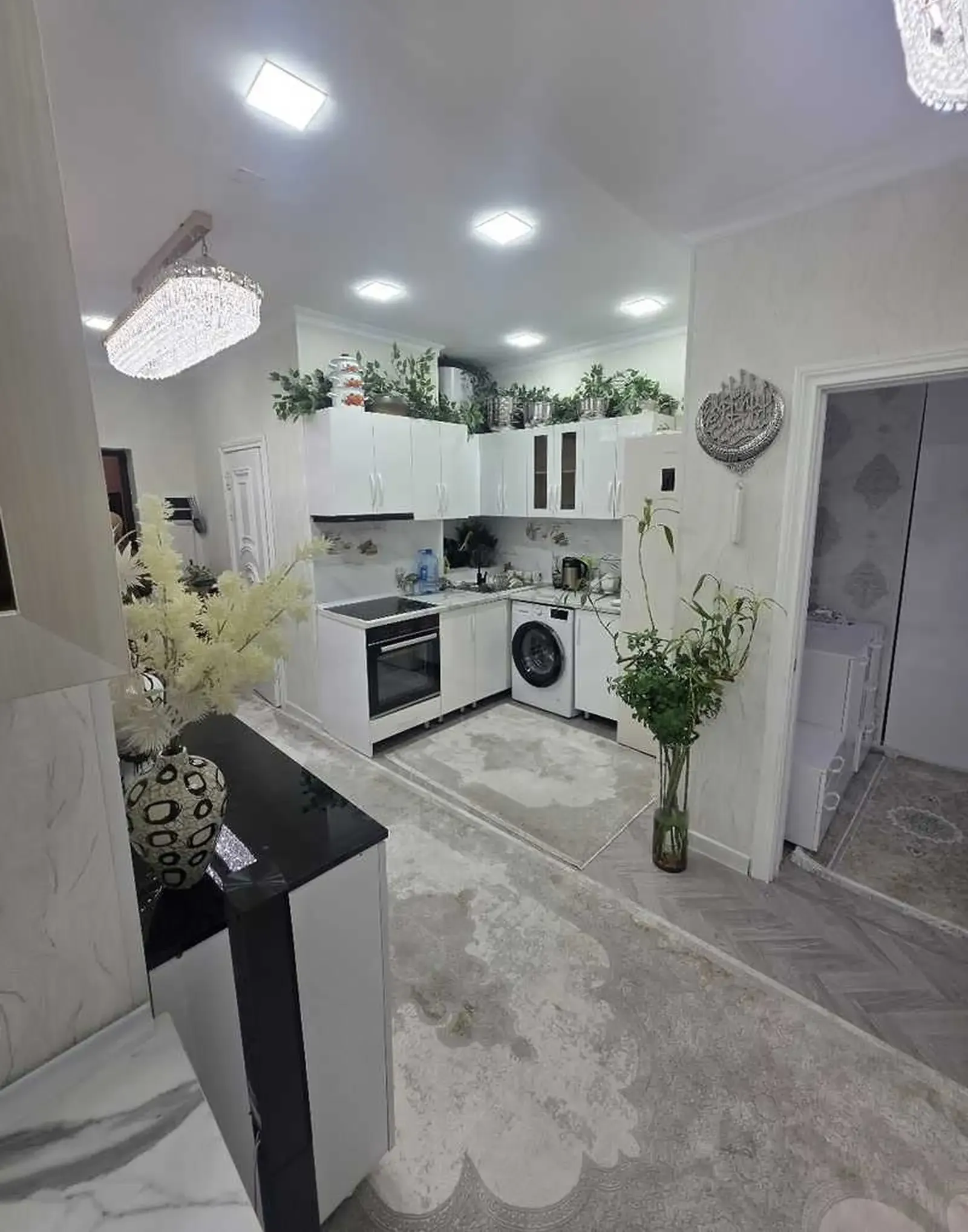 2-комн. квартира, 8 этаж, 85м², Сино тарафи ресторани Райхона