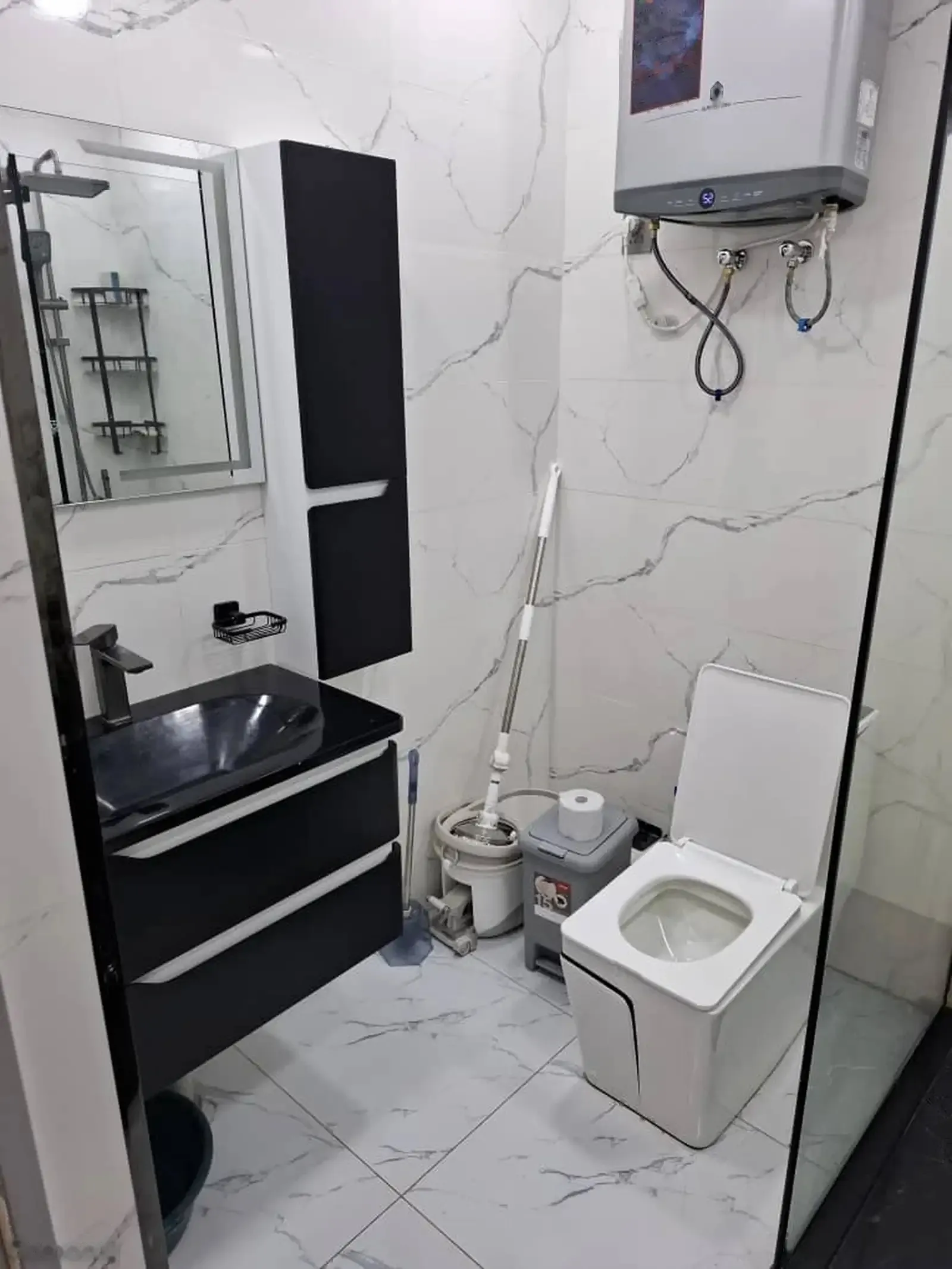 2-комн. квартира, 12 этаж, 70м², Светофор Аэропорт