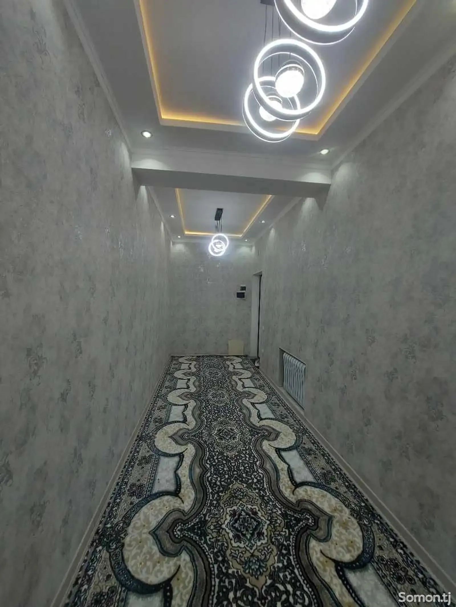 2-комн. квартира, 6 этаж, 80м², 33мкр