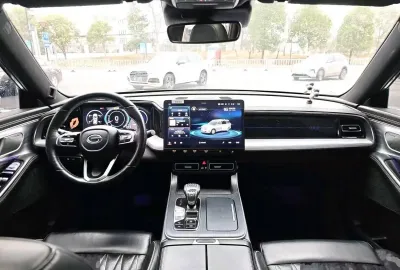 GAC Trumpchi GS8, 2021
