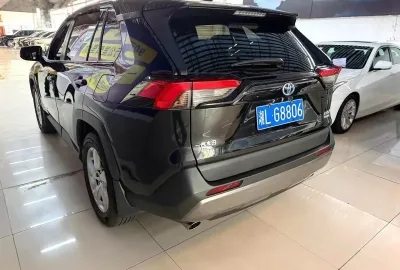 Toyota RAV 4, 2020