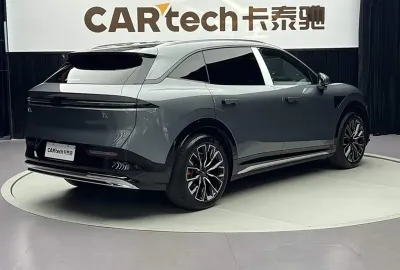 Zeekr 7X, 2025