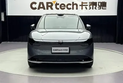 Zeekr 7X, 2025