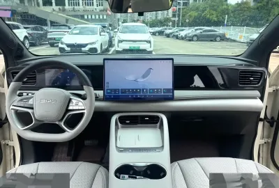 BYD Sea Lion 06, 2025