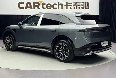 Zeekr 7X, 2025