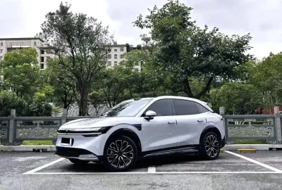Zeekr 7X, 2025