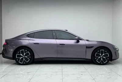 Xiaomi SU7, 2025