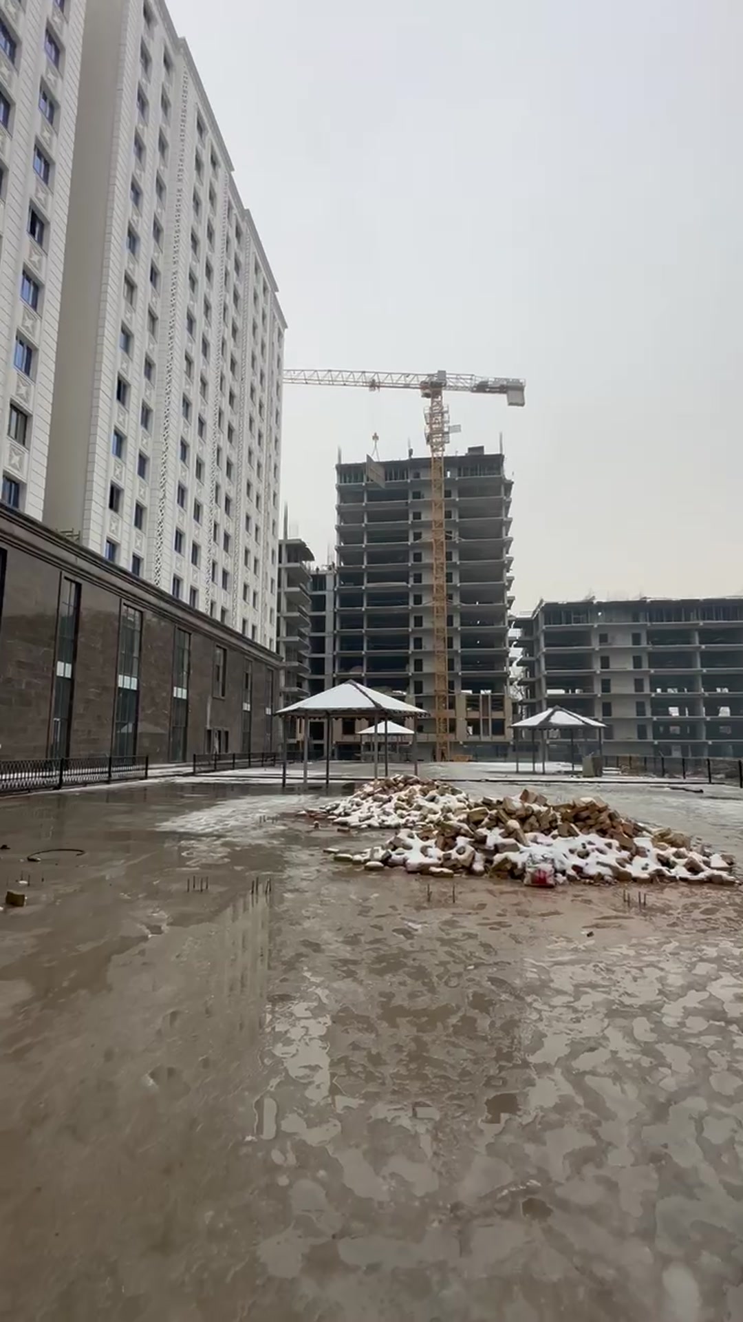 Хонахои фуруши аз як хонаги то 3 хонаги
971500500